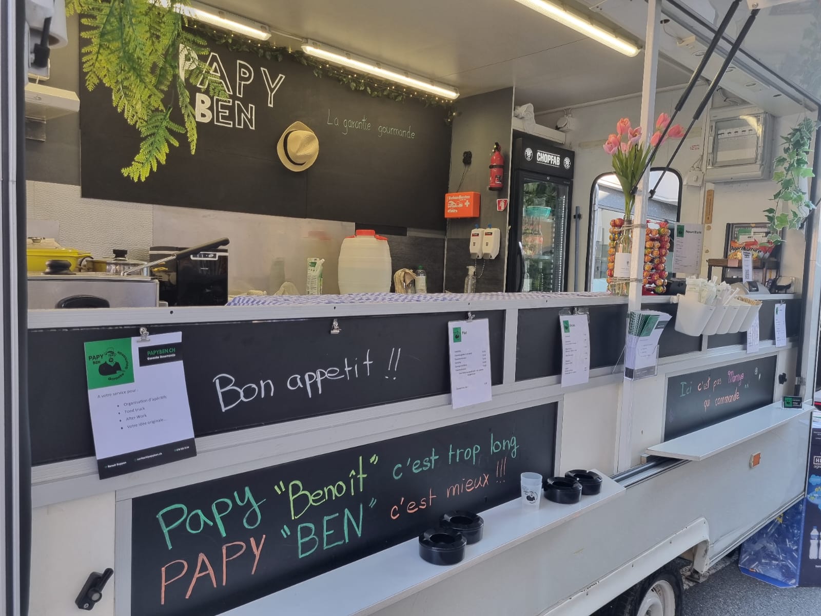 Food truck 1 coté ouvert